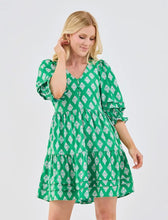 Green 3/4 Sleeve V-Neck Tier Raya Mini Dress