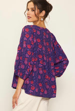Grape/Red Floral Printed 3/4 Sleeve Top