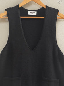Black V-Neck Sleeveless Knit Mini Dress