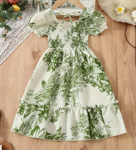 Green Vintage Floral Girls Smocked Puff Sleeve Dress