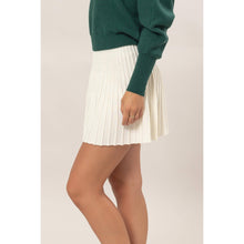 Black High-Waist Knit Pleated Flare Mini Skirt