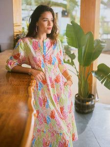 Coral Cove White Riley 3/4 Sleeves Midi Dress
