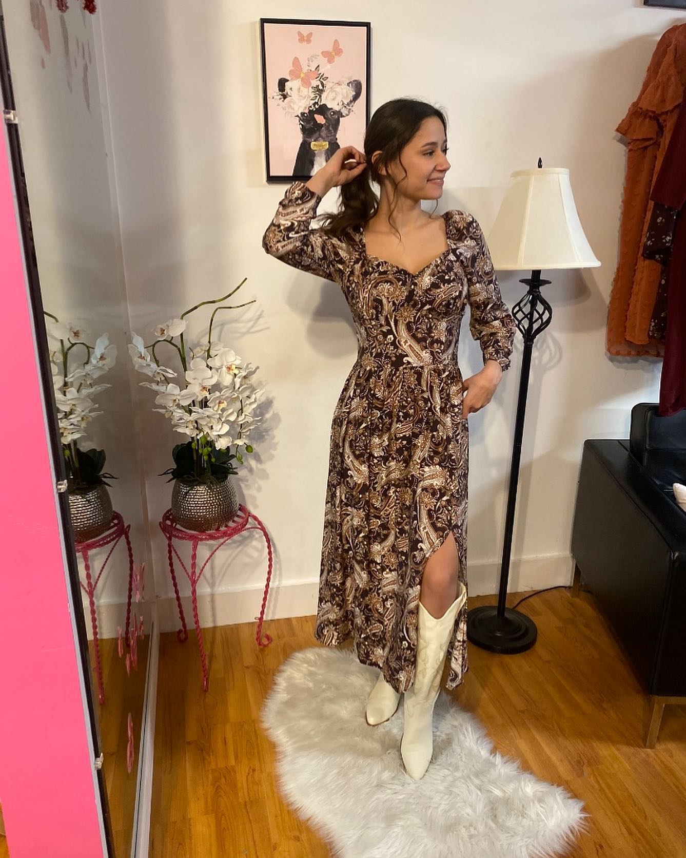 Brown Paisley Sweetheart Neckline Midi Dress – Pretty In Pink Boutique, LLC Brown Paisley Sweetheart Neckline Midi Dress – Pretty In Pink Boutique, LLC