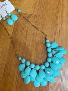 Mint Green Teardrop Statement Necklace Set